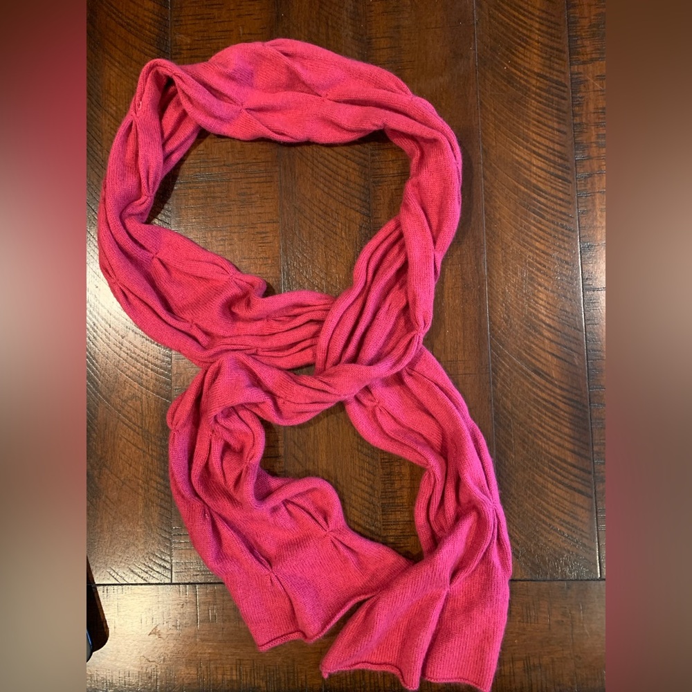 Fossil Scarf